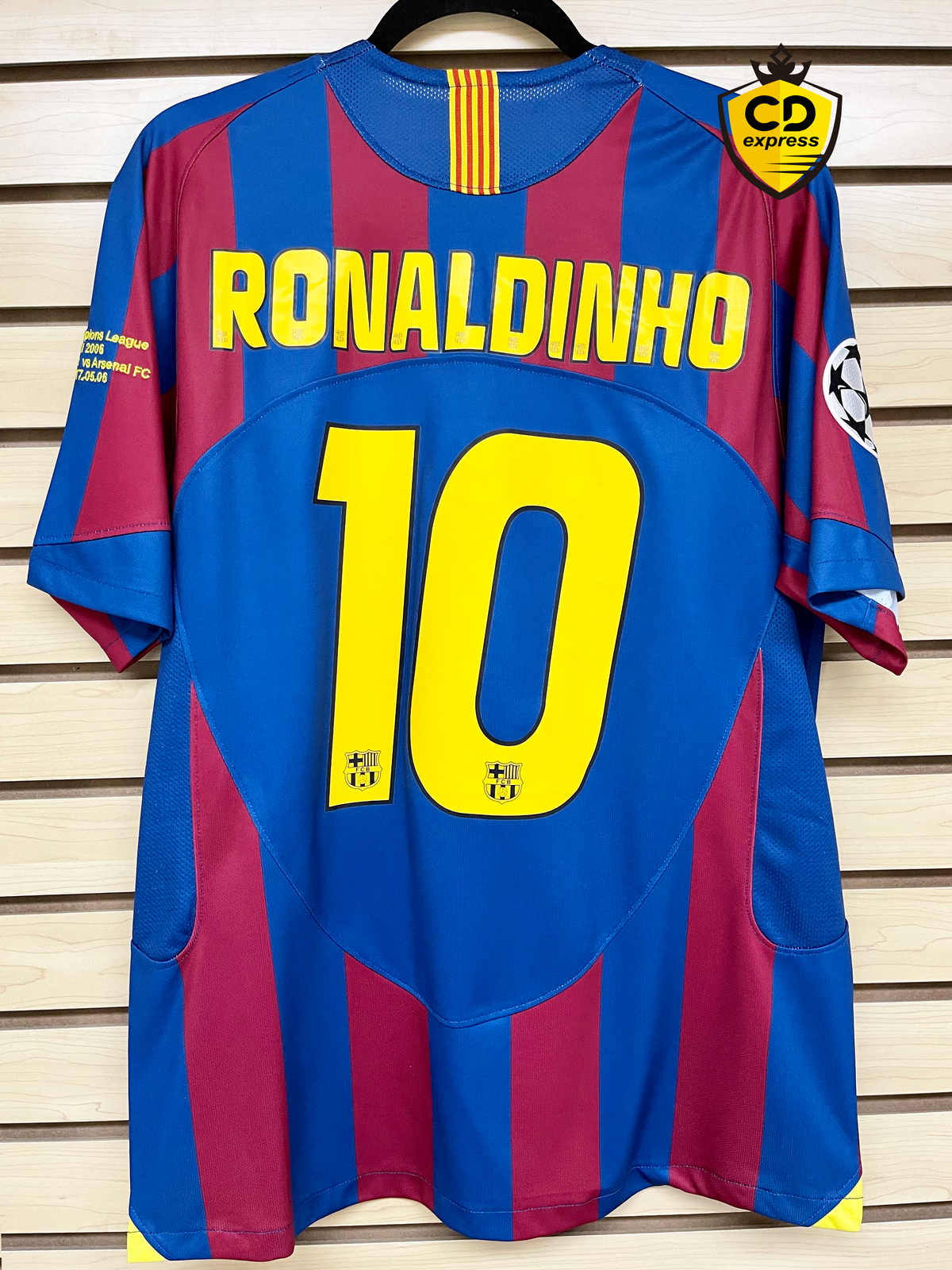 Barcelona Primera Equipación 2006