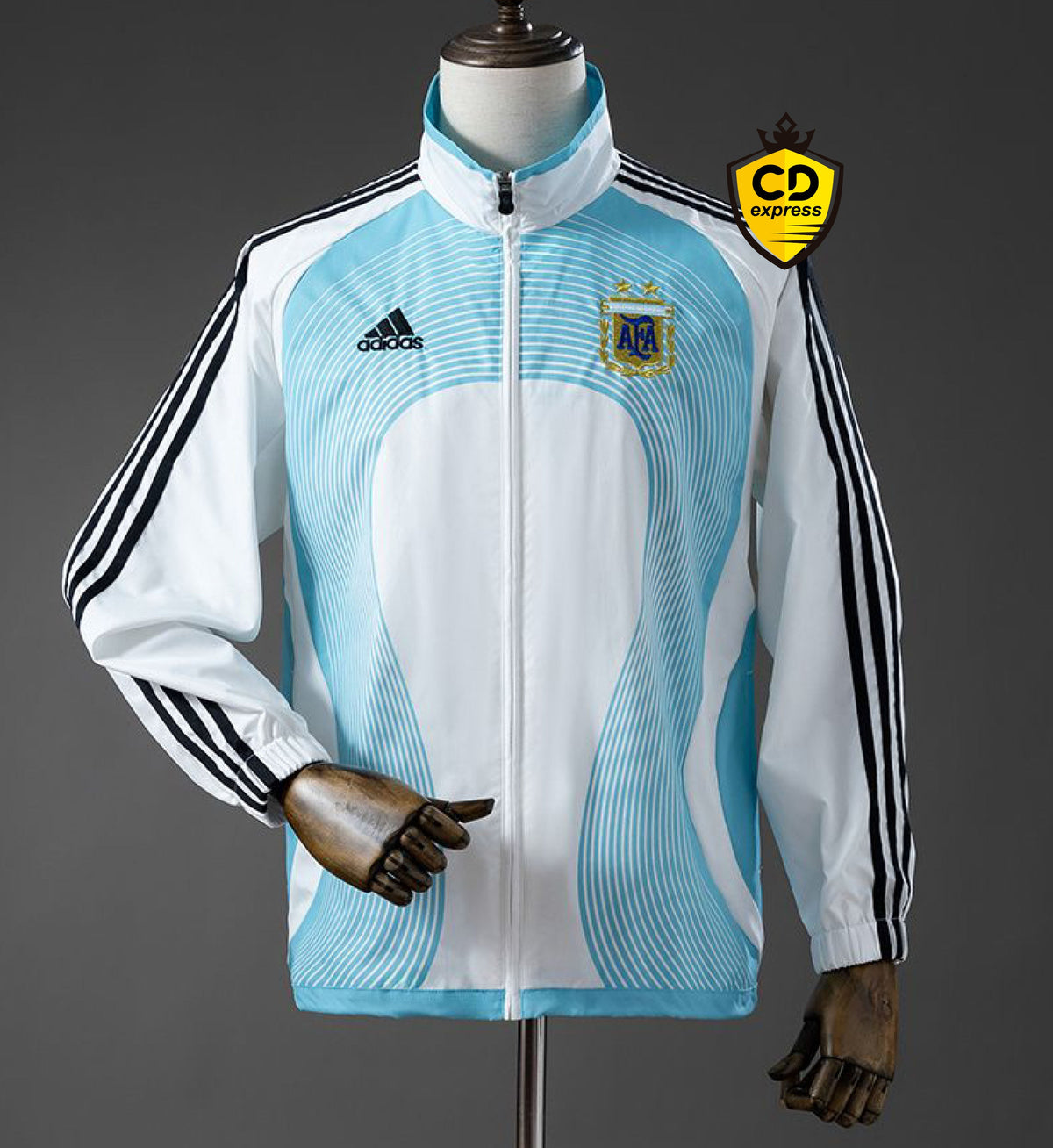 JACKETS Y HOODIES
